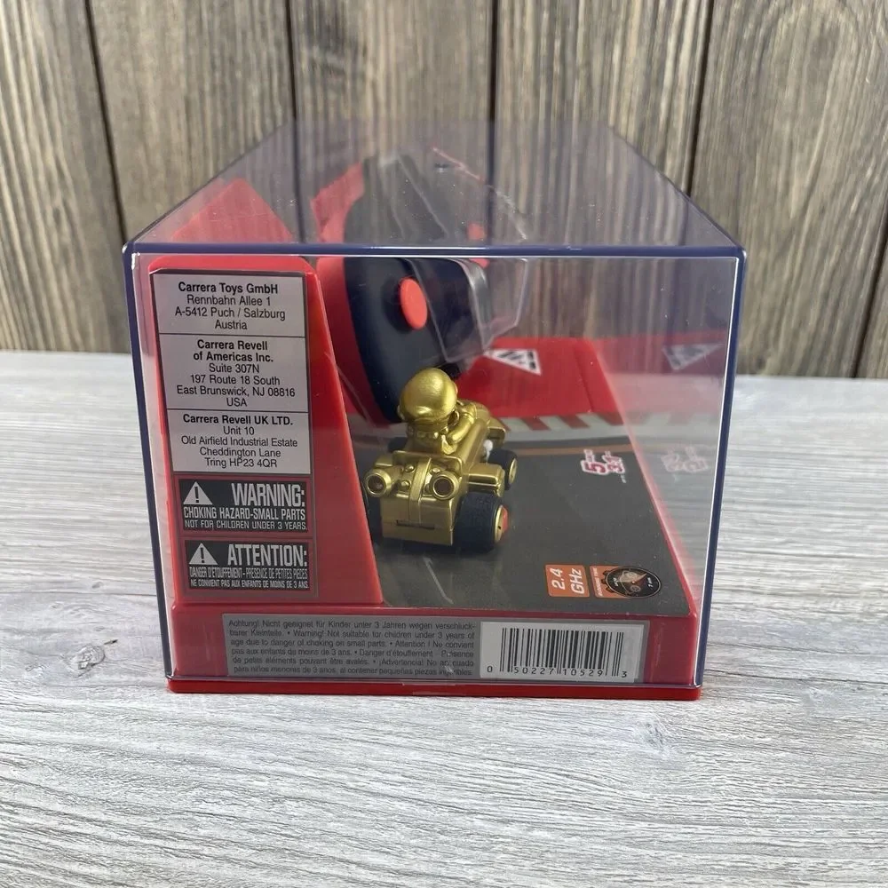 Mario Kart Carrera RC 1 50 Scale Mini Remote Control Car MARIO GOLD CHASE